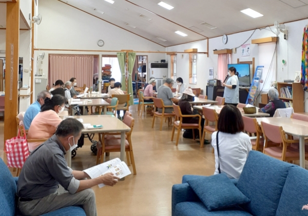 ふれあいコープ 地域支援 まちかどキッチン・いまいずみ広場